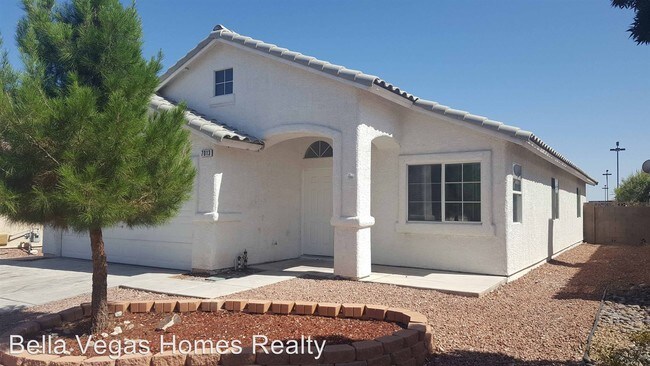 Building Photo - 7013 Golden Desert Ave