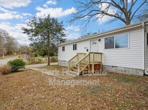 Building Photo - 607 N Greensboro St