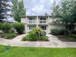 Building Photo - 1223 Crescent Terrace