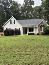 Building Photo - 229 Pebble Creek Dr