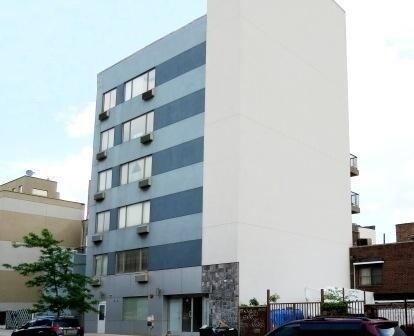 Foto principal - 518 Meeker Ave