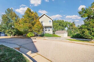 Building Photo - 4998 Dovetail Ln