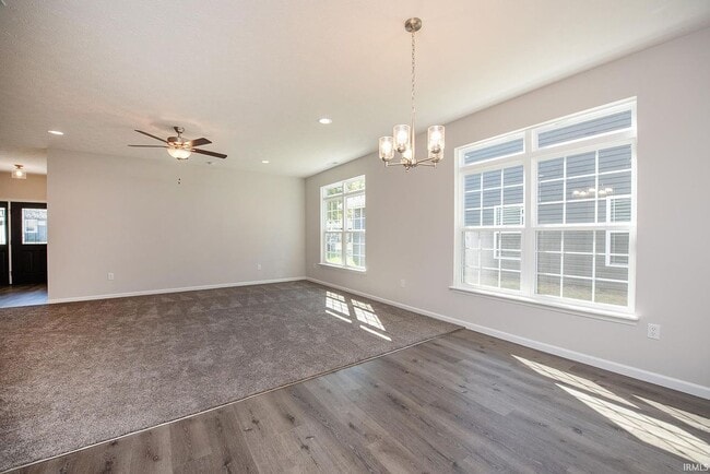 Building Photo - New 3 Bedroom Frankfort Home!
