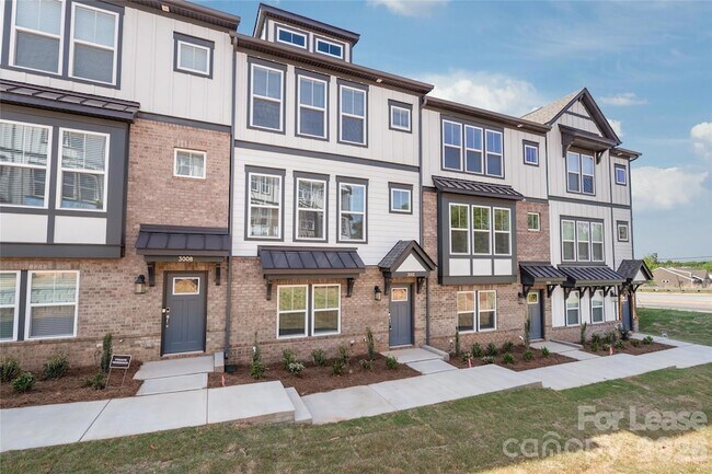 Foto del edificio - 3012 Rexton Ln