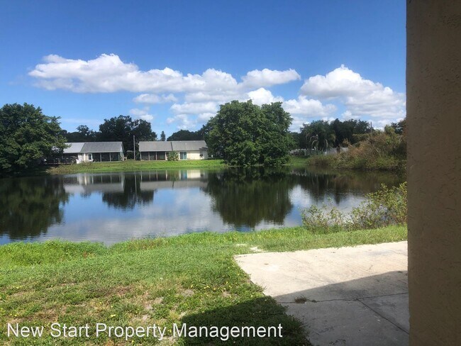 Foto del edificio - 3 br, 2 bath House - 2306 30th Ave W
