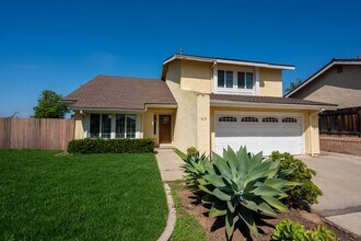 Building Photo - 912 Mesa Ct
