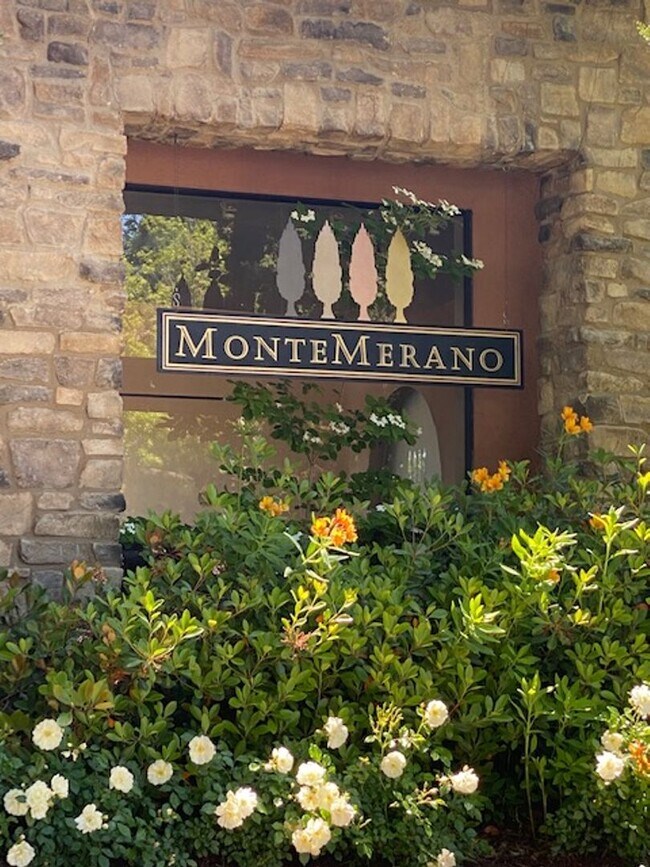 Photo - Gorgeous Monte Merano Condo for rent