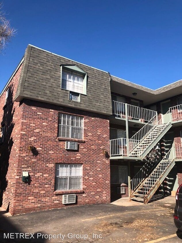 Foto principal - 3425 S Marion St