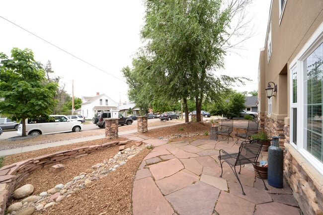 Building Photo - 1842 Spruce St