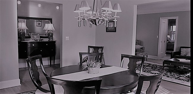 Dining Room - 4 Lafayette Ct