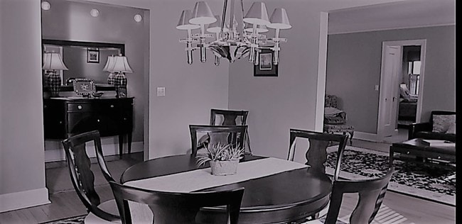 Dining Room - 4 Lafayette Ct