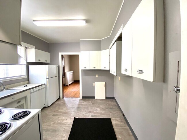 Building Photo - Charming 3 Bed, 1 Bath Home Near NDSU – Ga...