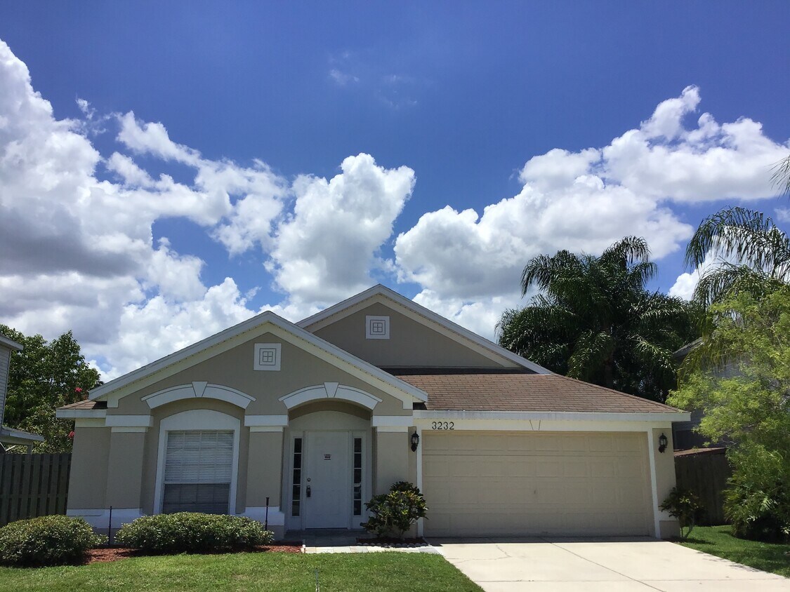 Primary Photo - 3232 Falcon Point Dr