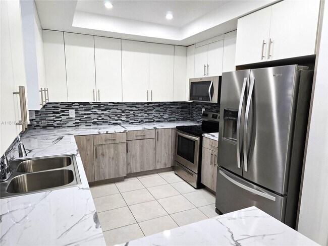 Foto del edificio - 15294 SW 39th Terrace