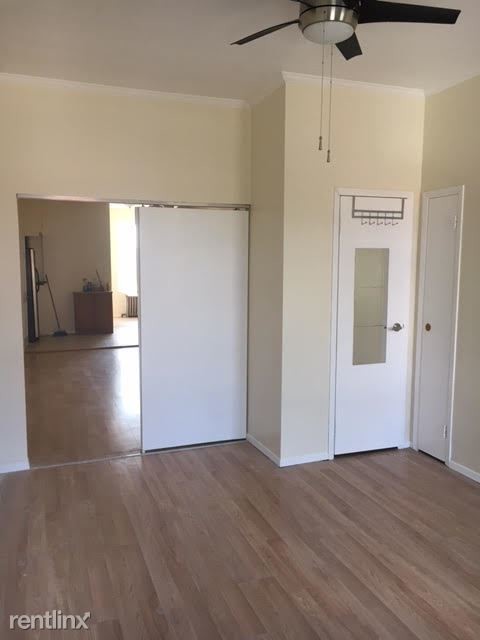 Foto del edificio - 6014 67th Ave