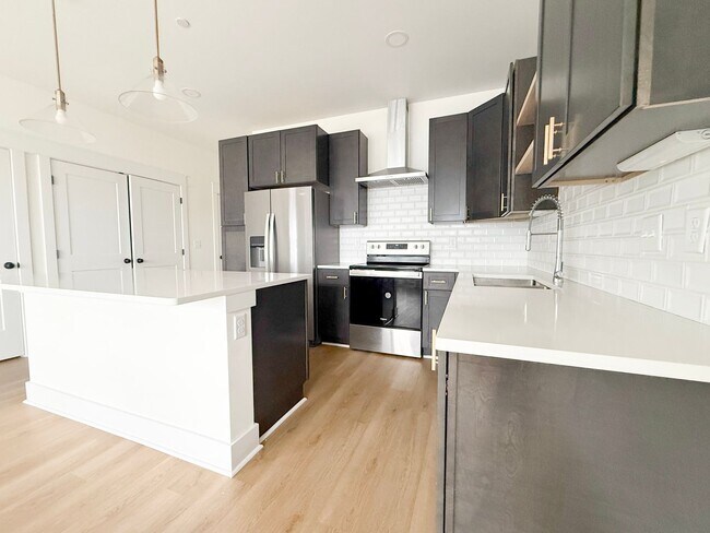 Building Photo - Modern 3-Bedroom Home with Flex Room and Resort-Style Amenities at Highbury