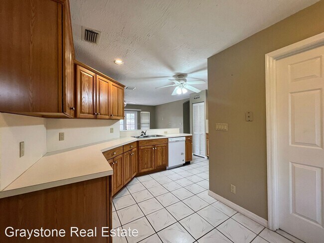 Foto del edificio - 2 br, 2 bath House - 2150 W Silver Hill Ln