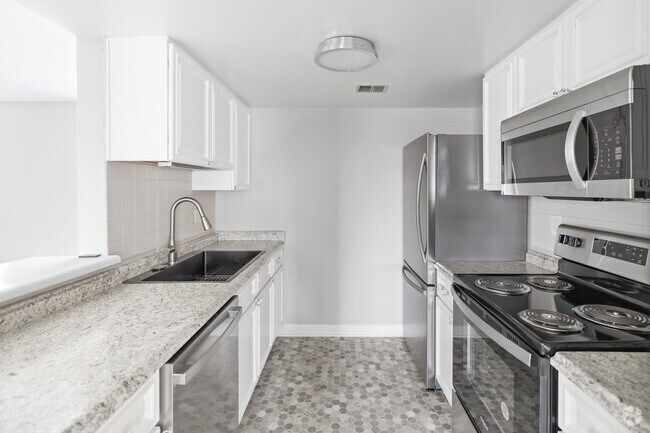 Building Photo - The Landing