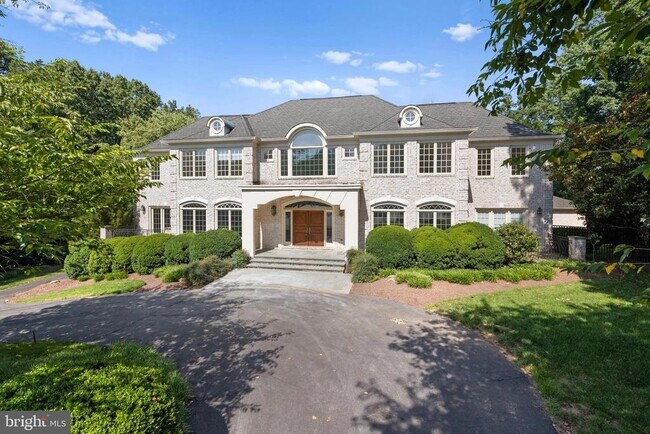 Foto del edificio - 2608 Geneva Hill Ct