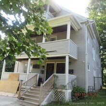 Building Photo - 67 Burlington Ave