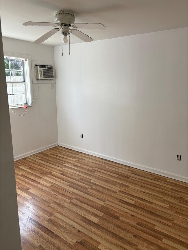 Dormitorio grande - 524 South B Street