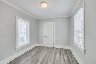 Building Photo - 31-33 S Butler St