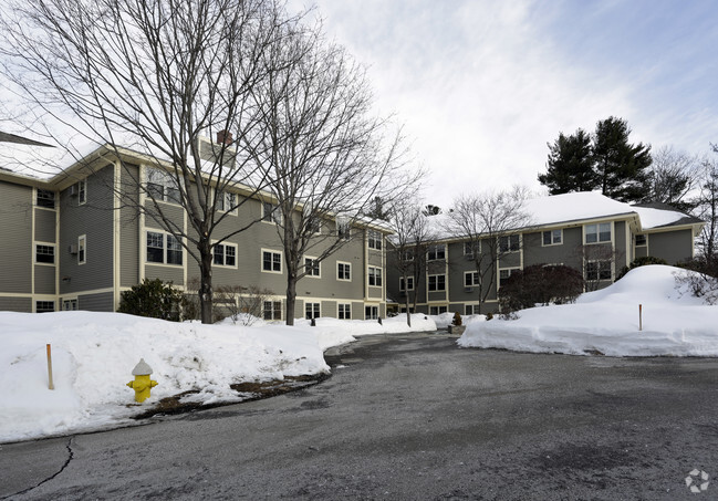 Foto del edificio - Bagdad Wood Apartments