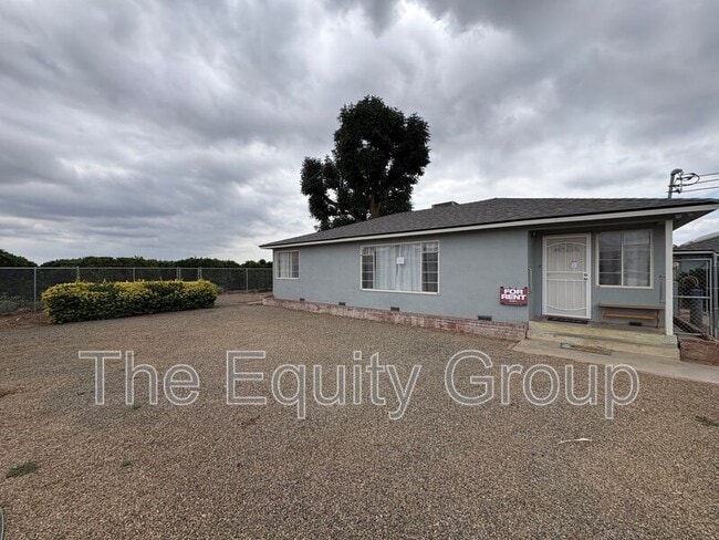 Building Photo - 14519 Avenue 416
