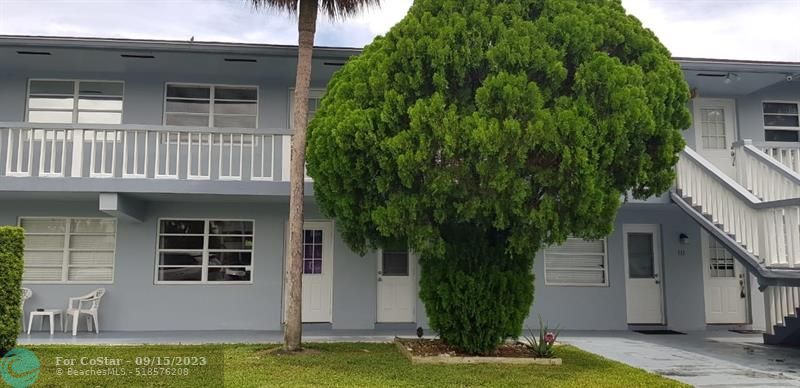 Foto principal - 751 Pine Dr