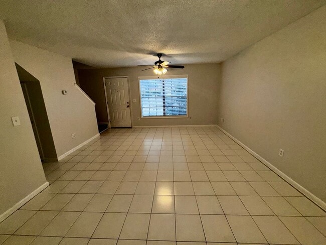 Building Photo - 7473 Belle River Ct