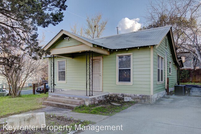 Building Photo - 2 br, 1 bath House - 801 W. Elizabeth Stre...