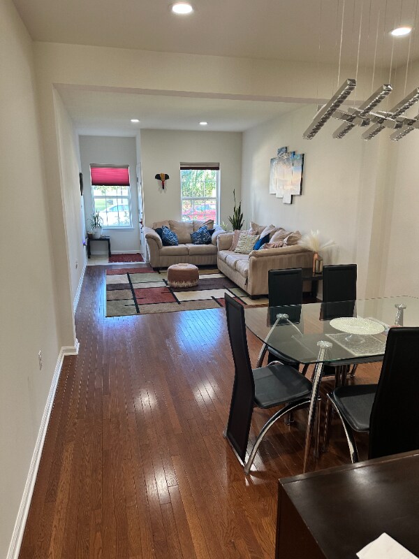 Foto del edificio - 72 Andrews Way