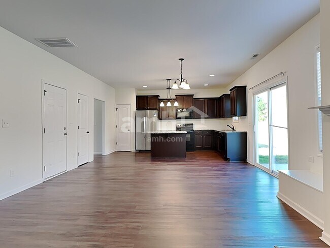 Building Photo - 228 Lanier Pl