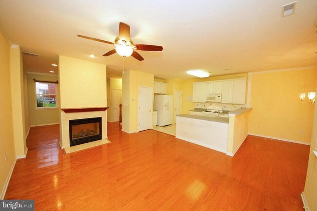 Foto del edificio - 62 Scarlet Oak Dr