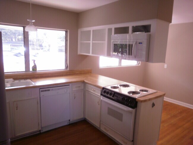 Foto del edificio - 1024 NW 16th Ave