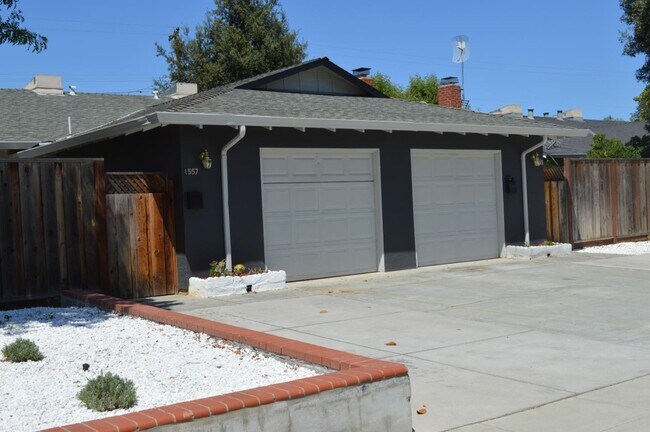 Building Photo - 1557 S Wolfe Rd