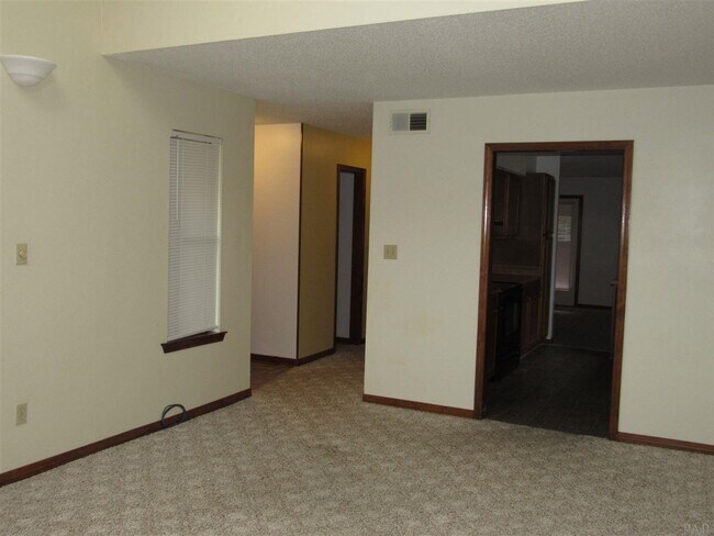 Foto del edificio - 2987 Meredith Dr