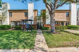 Building Photo - 6123 Oram St