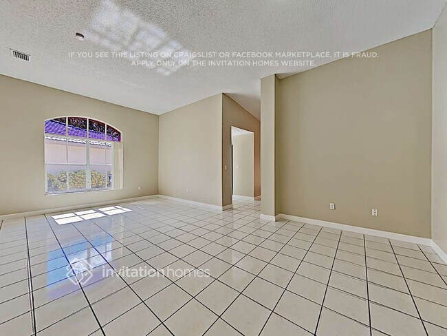 Foto del edificio - 13272 NW 10th Terrace