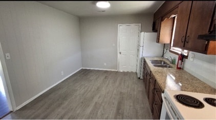 Foto del edificio - 2616 Dry Creek Dr NW