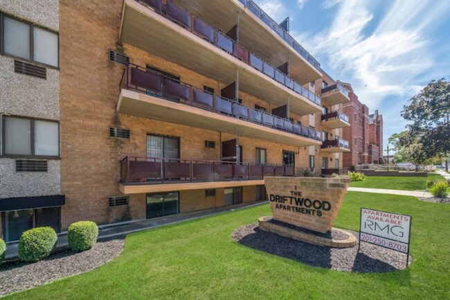 Foto del edificio - 30 2nd St