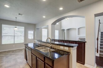 Building Photo - 12331 Crescent Mountain Ln