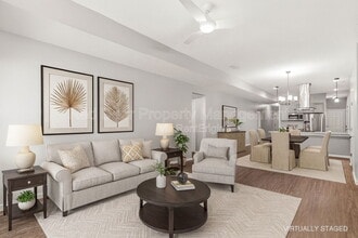 Building Photo - 2345 N Kenwood Ave