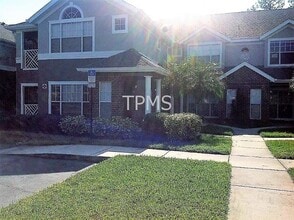 Building Photo - 11702 Heritage Estates Ave