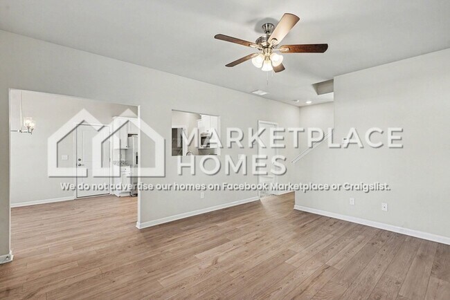 Foto del edificio - 248 WL Miller Dr