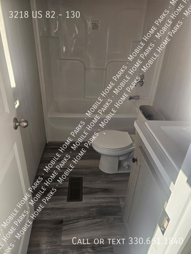 Building Photo - 3218 OH-82