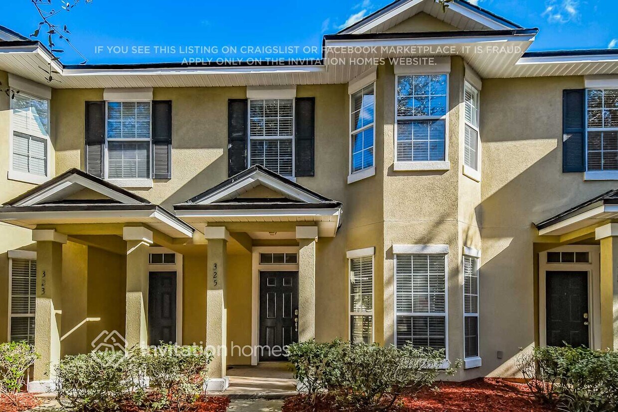 Foto principal - 325 Pecan Grove Dr