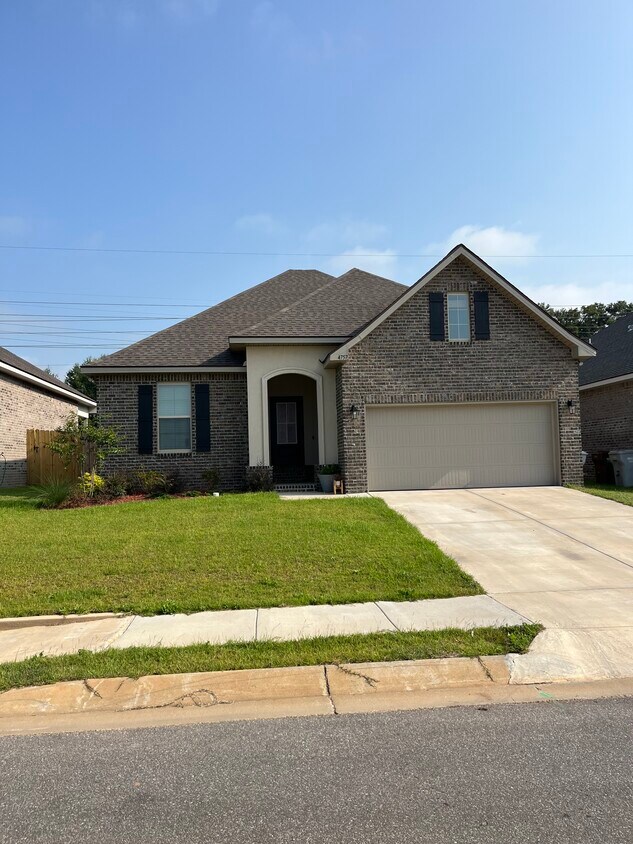 Foto principal - 4757 Sago Palm Cir