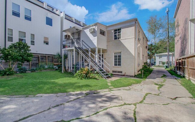 Foto del edificio - 1823 W Main St