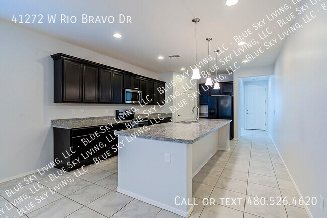 Foto del edificio - 41272 W Rio Bravo Dr